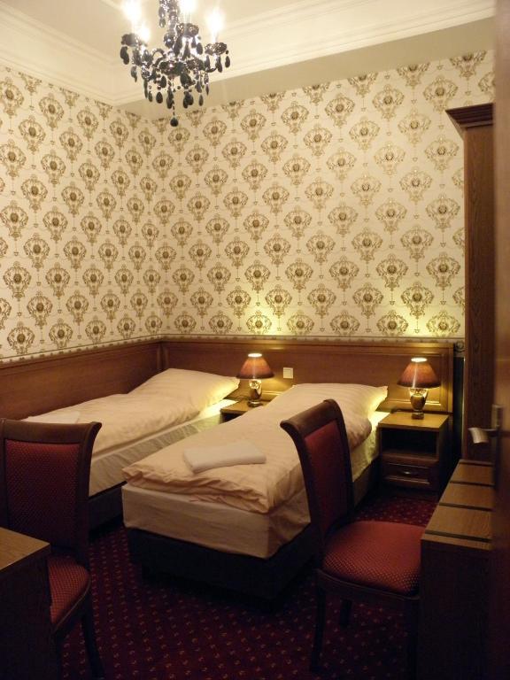 Palac Lucja Bb Zakrzów Chambre photo