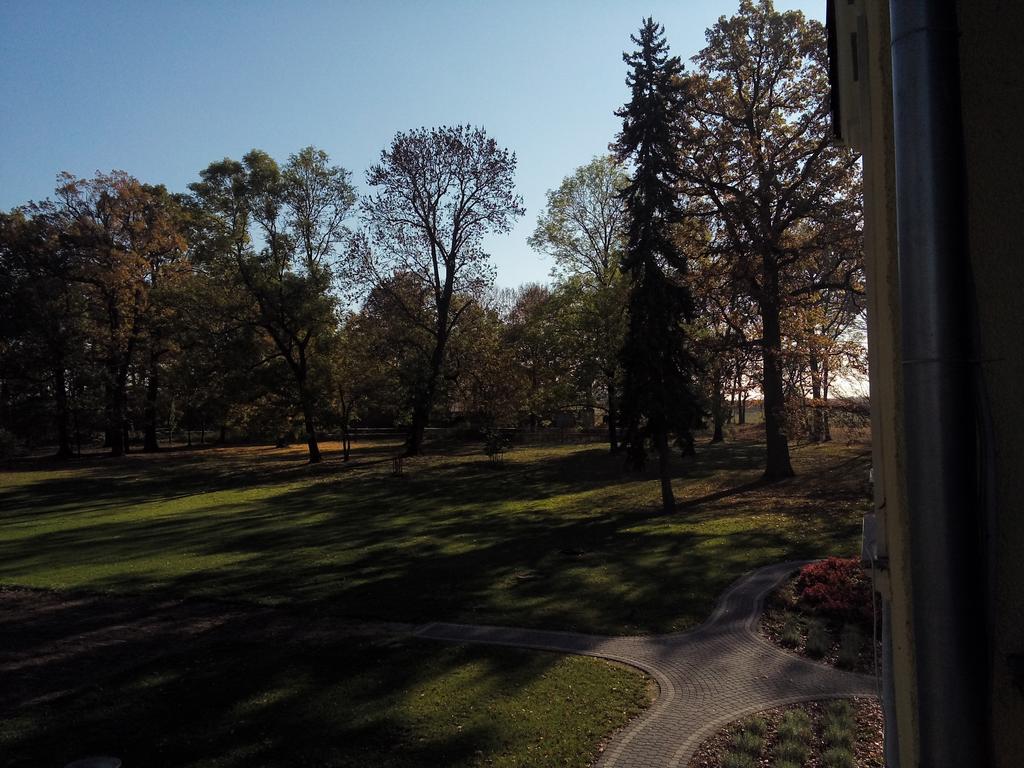 Palac Lucja Bb Zakrzów Extérieur photo